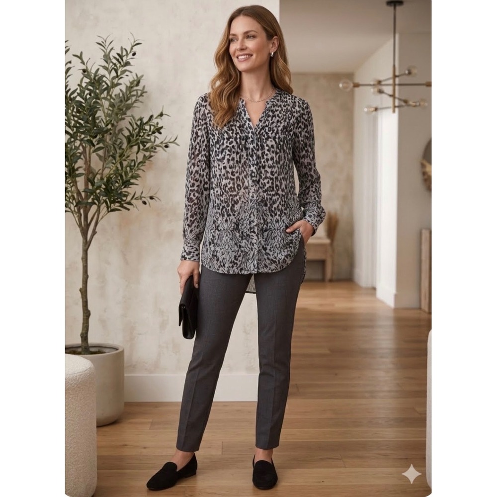 Belle by Kim Gravel Tunic Blouse Women L Grey Leopard Mob‎ Wife Business Casual
